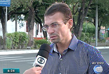 Presos têm acesso a celular com internet dentro de presídio no Piauí