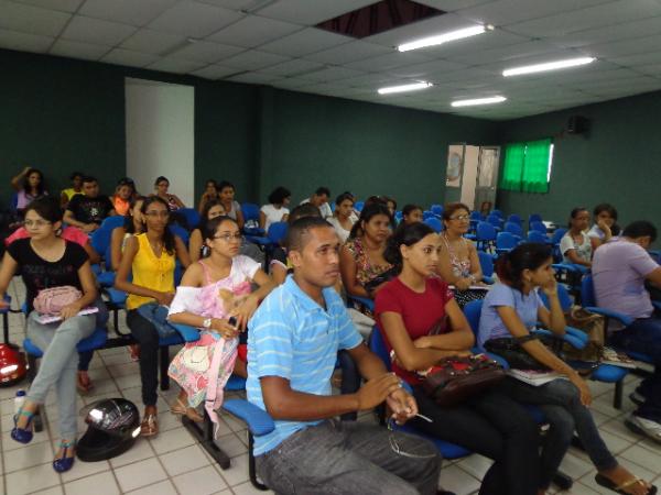 UESPI/Floriano realiza Semin&aacute;rio de Introdu&ccedil;&atilde;o &agrave; Pedagogia.(Imagem:FlorianoNews)