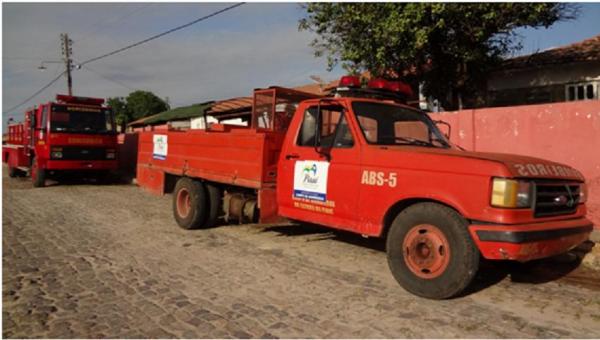 Corpo de bombeiros chama aten&ccedil;&atilde;o da popula&ccedil;&atilde;o nesse per&iacute;odo quente.(Imagem:FlorianoNews)