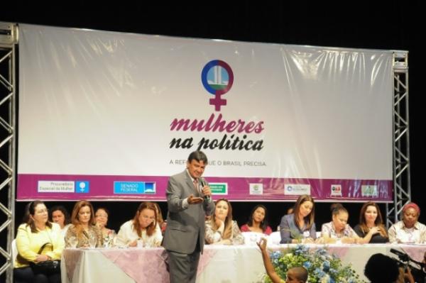 Governador defende cota para mulheres na política
