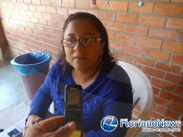 professora Lidenora de Ara&uacute;jo cunha.(Imagem:FlorianoNews)