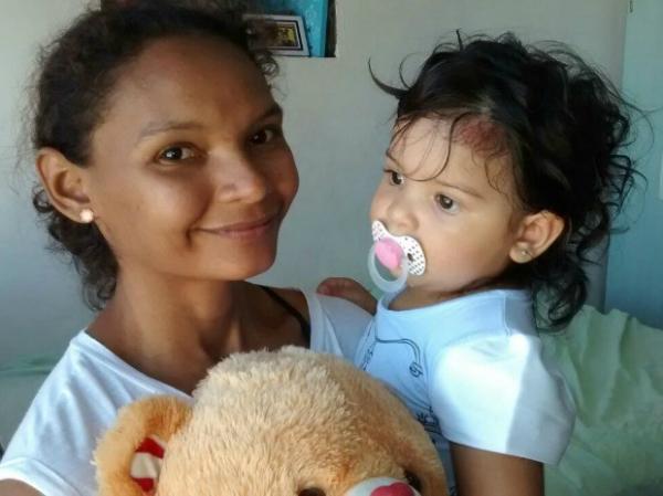 "Fatalidade", diz mãe sobre queda de filha de prédio de três andares no CE