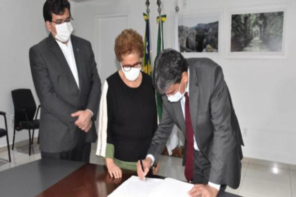 W. Dias transmite cargo para Regina Sousa e vai participar da COP26