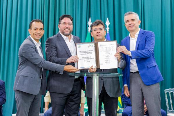 Rafael Fonteles empossa 137 concursados e destaca inovação no serviço público com a entrada de novos servidores(Imagem:Gabriel Paulino)