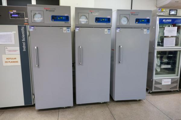 Equipamentos de ponta vão aumentar a oferta do plasma, essencial para a produção de medicamentos para hemofílicos e grandes cirurgias.(Imagem:Ascom Hemopi)