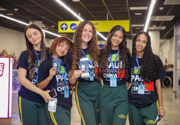  Estudantes da rede estadual embarcam para interc&acirc;mbio em institui&ccedil;&atilde;o de excel&ecirc;ncia em tecnologia(Imagem:Divulga&ccedil;&atilde;o)