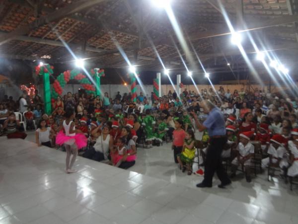 Escola Mega de Floriano realizou confraterniza&ccedil;&atilde;o de natal.(Imagem:FlorianoNews)