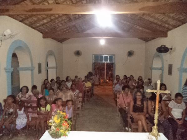 Localidade Manga inicia festejos da Imaculada Concei&ccedil;&atilde;o.(Imagem:FlorianoNews)