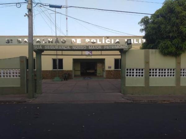 Plantão policial registra roubo de motos e briga no Mercado Central