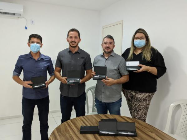 Saúde bucal de Floriano adquire novas "canetas" de baixa e alta rotação