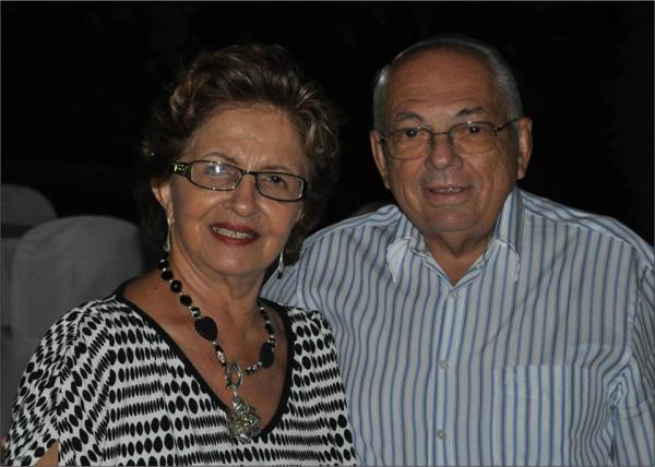 Dr. Pedro Rocha e a esposa Eva Macedo.(Imagem:Reprodu&ccedil;&atilde;o/Facebook)