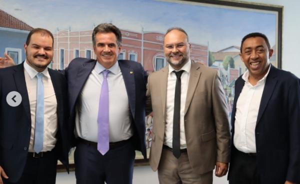 Joab Curvina se reúne com Ciro Nogueira em busca de novos investimentos para Floriano(Imagem:Reprodução/Instagram)