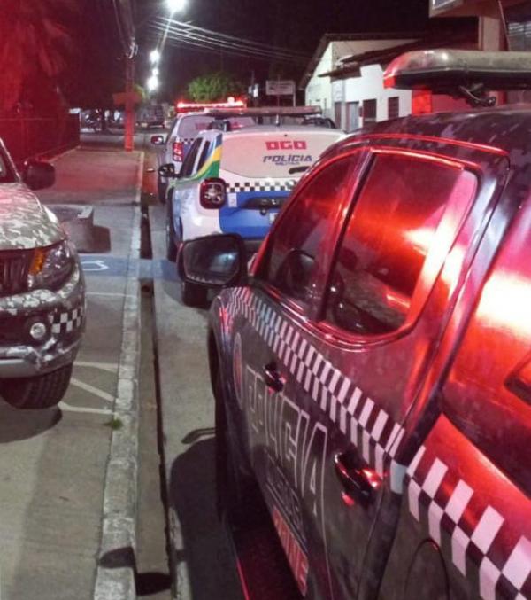 Criminosos invadem casa e raptam avó e neta em Monsenhor Gil, no Norte do Piauí