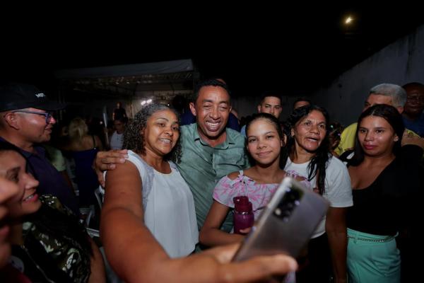 Joel e Ciro apresentam propostas em evento com multidão na zona Norte de Teresina(Imagem:Ascom)