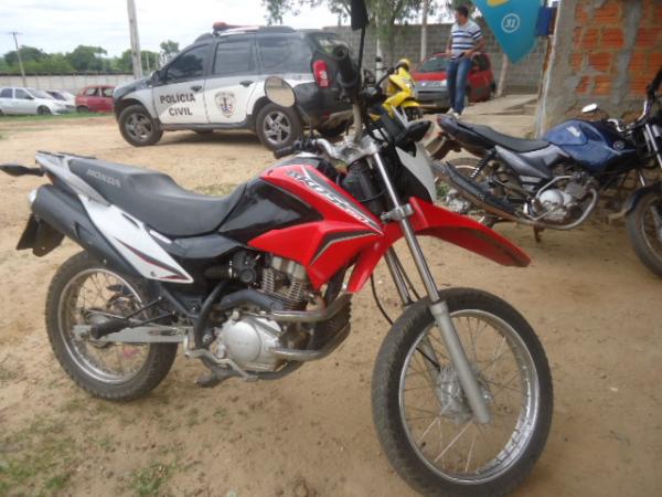 Motocicleta recuperada.(Imagem:FlorianoNews)