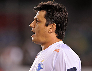 Corinthians apresentará Adilson Batista na manhã desta terça-feira