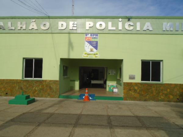 Motocicleta é roubada no bairro Bom Lugar