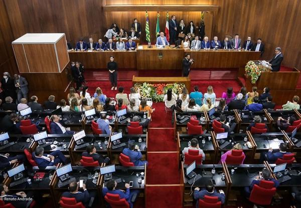 Indicativo de Projeto Lei propõe gratificação para médico que trabalhar no interior do Piauí