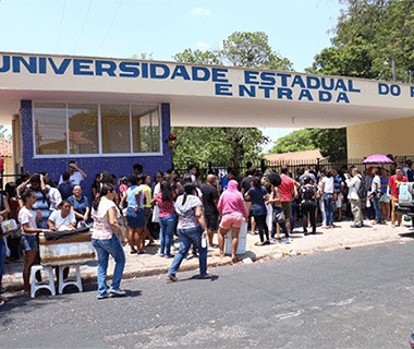 Segunda etapa do Enem é hoje e aborda quatro disciplinas
