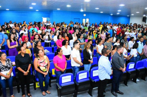  Vereadores de Floriano acompanham a&ccedil;&otilde;es da Secretaria de Educa&ccedil;&atilde;o(Imagem:CMF)
