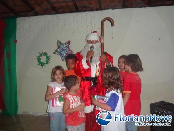Escola Municipal Marcos Parente realizou Projeto Natal Criança Feliz.(Imagem:FlorianoNews)