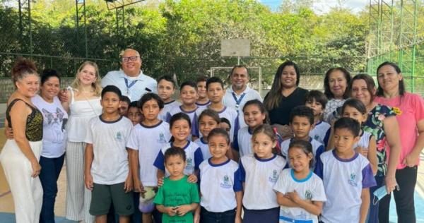 Leitura em movimento: BiblioSesc firma convênios com escolas de Parnaíba
