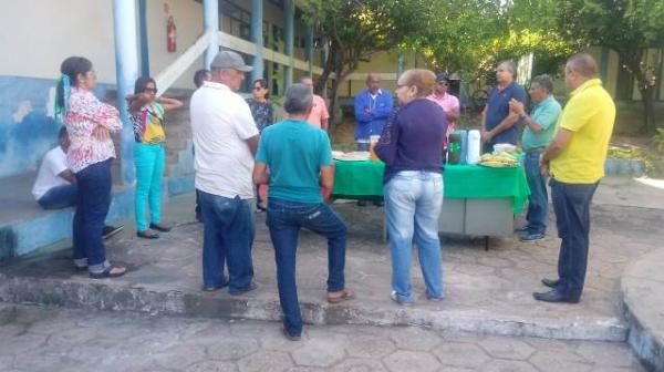 Sintepi promove caf&eacute; da manh&atilde; em homenagem ao m&ecirc;s das m&atilde;es.(Imagem:FlorianoNews)
