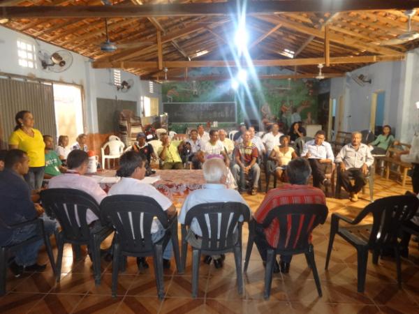 Prefeitura e Banco do Nordeste discutem linha de cr&eacute;dito para setor rural na 44&ordf; Feira Agropecu&aacute;ria.(Imagem:FlorianoNews)