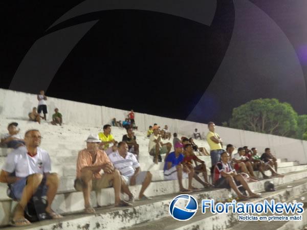 S&atilde;o Jo&atilde;o dos Patos vence Reno e disputa final do campeonato baronense com Atletas do Futuro.(Imagem:FlorianoNews)