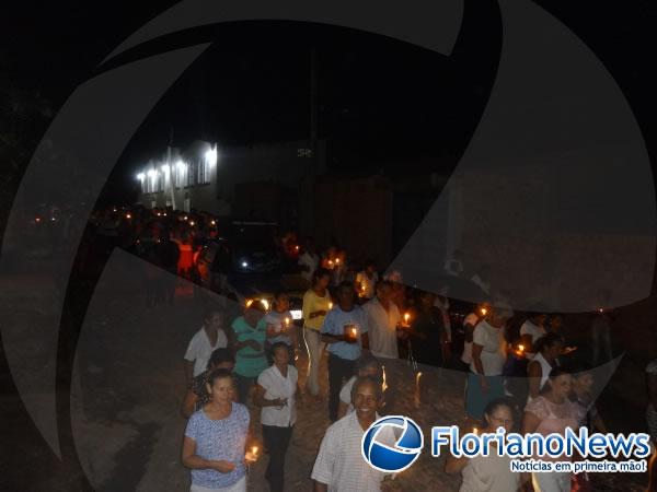 Prociss&atilde;o encerrou os festejos de Nossa Senhora de F&aacute;tima em Floriano.(Imagem:FlorianoNews)