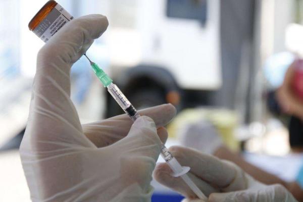 Anvisa alerta sobre falsificação de vacina contra gripe