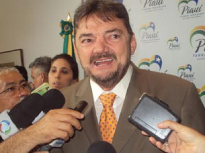 Wilsão não paga salário de PM e ainda ironiza: 'Eles estão no lucro'