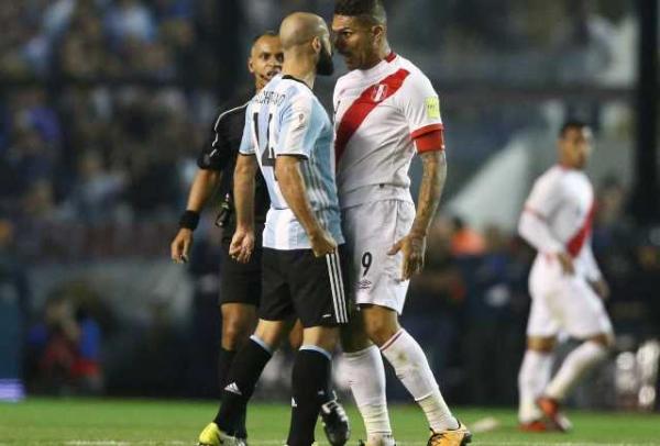 Inglaterra garante vaga para Copa e Argentina se complica; placares