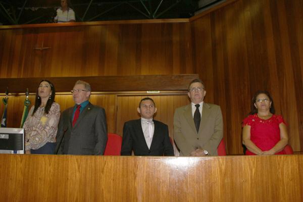 Autoridades prestigiam sess&atilde;o solene em comemora&ccedil;&atilde;o aos 35 anos de PT na Assembleia.(Imagem:B&aacute;rbara Rodrigues/GP1)