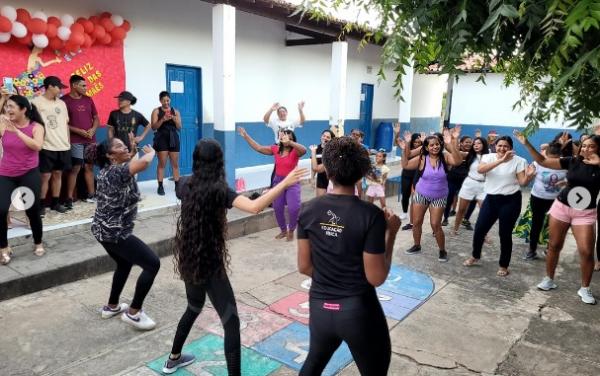  Prefeitura de Floriano realiza homenagem emocionante &agrave;s m&atilde;es nas escolas municipais(Imagem:Reprodu&ccedil;&atilde;o/Instagram)
