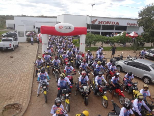 Concession&aacute;ria Honda comemorou o Dia do Motociclista.(Imagem:FlorianoNews)