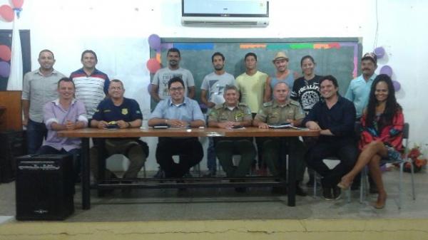 Reunião define regras para a participação dos paredões no carnaval de Floriano