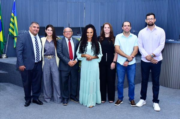 Câmara de Floriano realiza sessão solene em homenagem ao Dia do Fisioterapeuta e do Terapeuta