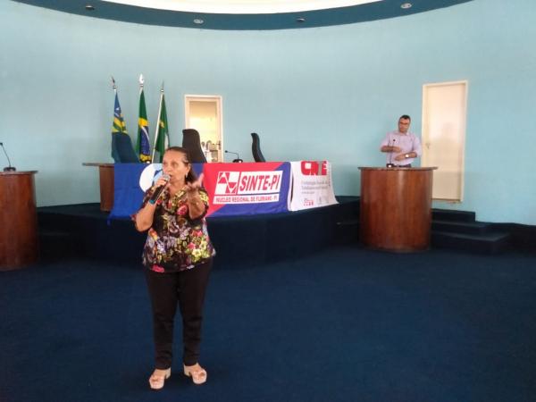L&eacute;a Almeida(Imagem:FlorianoNews)