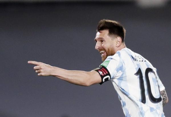 Lionel Messi entra para o Top-5 de maiores artilheiros de seleções