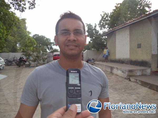 Eletrobras realiza substitui&ccedil;&atilde;o de cabos no bairro Caixa D?&aacute;gua.(Imagem:FlorianoNews)