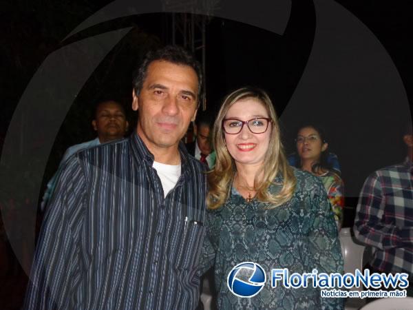 Prefeito Gilberto J&uacute;nior e esposa Marla Guerra.(Imagem:FlorianoNews)