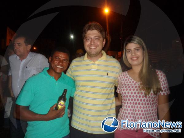 Deputado reeleito Gustavo Neiva Maia comemora vit&oacute;ria em Floriano.(Imagem:FlorianoNews)