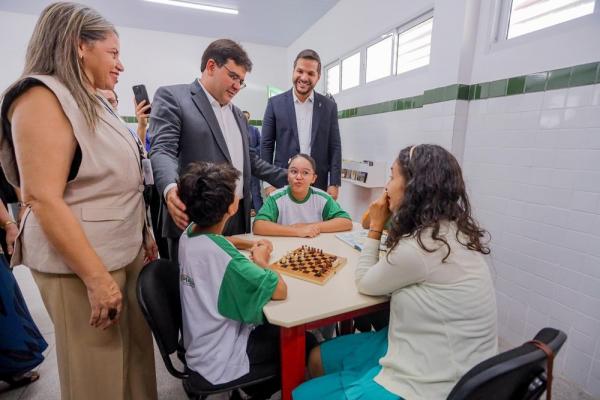 Rafael Fonteles garante que todas escolas estaduais do PI serão em tempo integral a partir de 2025