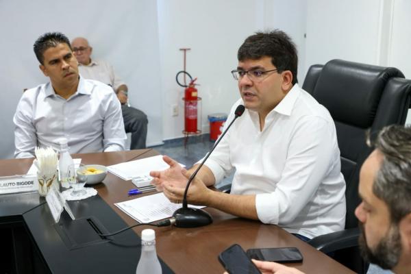 Rafael trata de saúde, educação e segurança com lideranças de Alto Longá e São Pedro