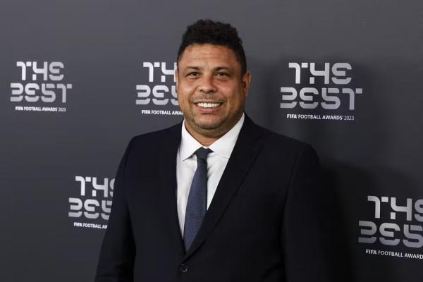 Ronaldo Fenômeno elege seleção ideal com Pelé, Messi e Cristiano Ronaldo