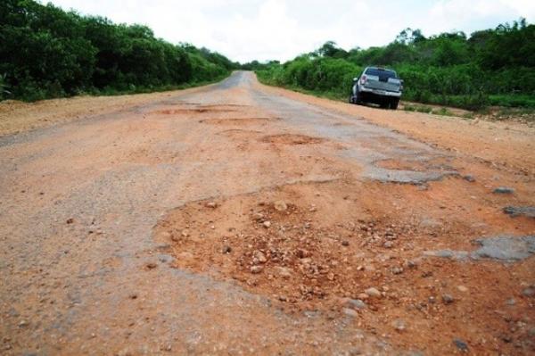 Governo do Estado abandona Avelino Lopes, no interior do PI