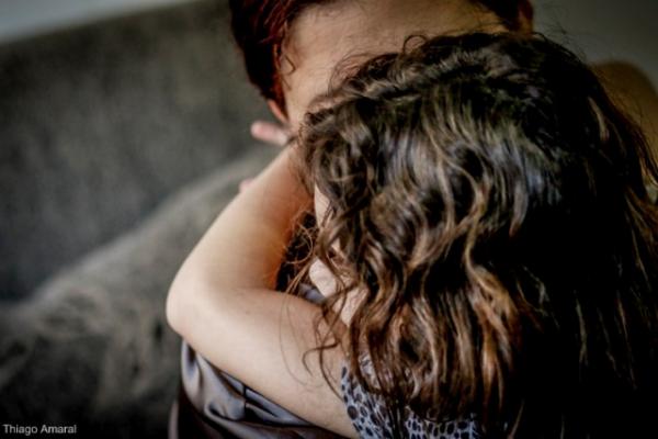 Mãe de filha trans fala da dor e das alegrias: