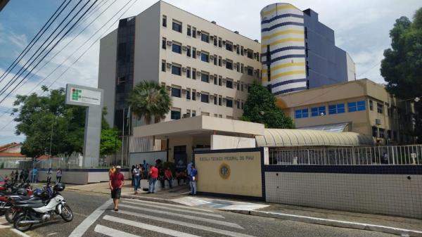 Mais da metade dos candidatos faltou ao segundo dia do Enem 2020 no Piauí