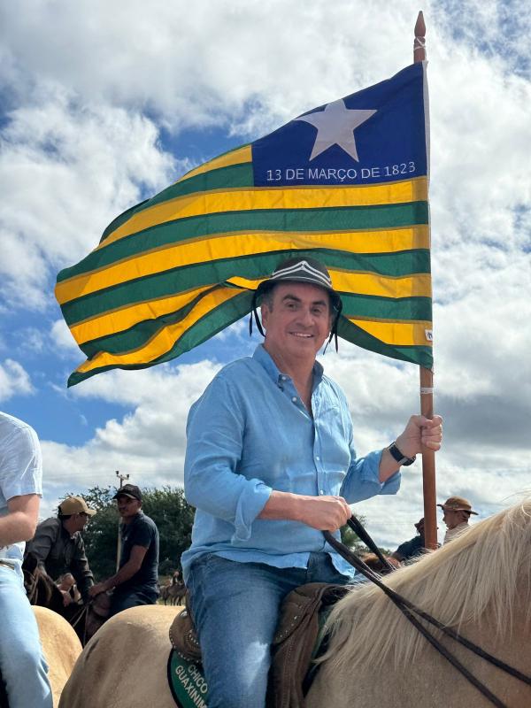  Em agenda pelo Piau&iacute;, Ciro Nogueira participa de festejos, entrega obras e anuncia investimentos(Imagem:Ascom)